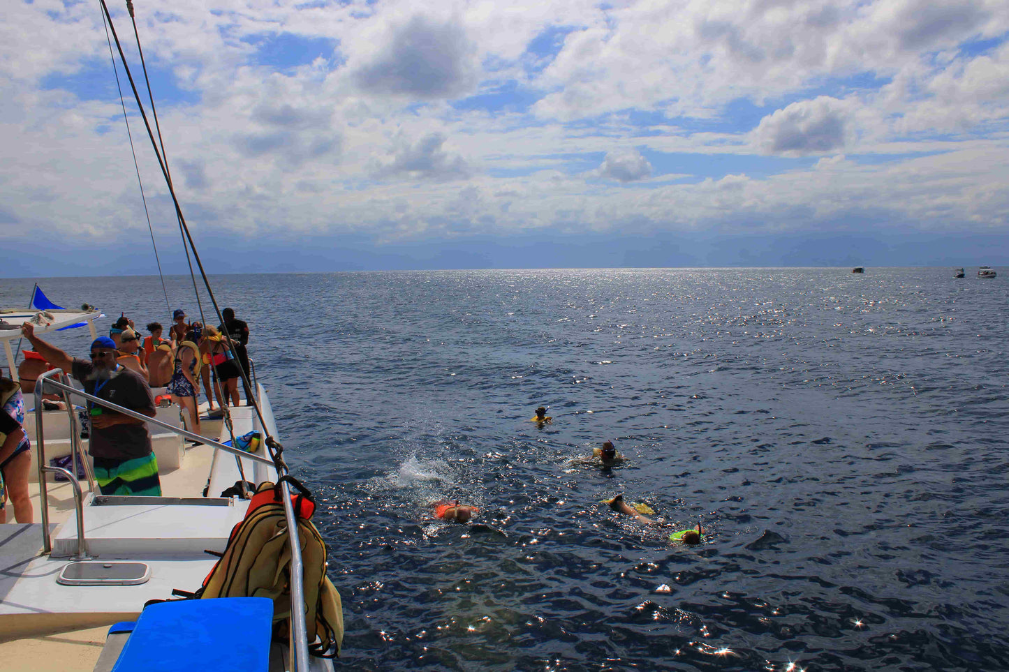 All-Inclusive Sail, Snorkel, & Lunch Onboard Catamaran Adventure Party Tour